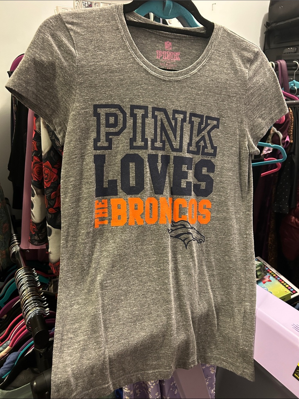 PINK Victoria's Secret Denver Broncos Gray Graphic Tee